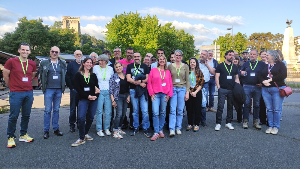 Plus de trente participants réunis au Bistrot Nomade à Crest